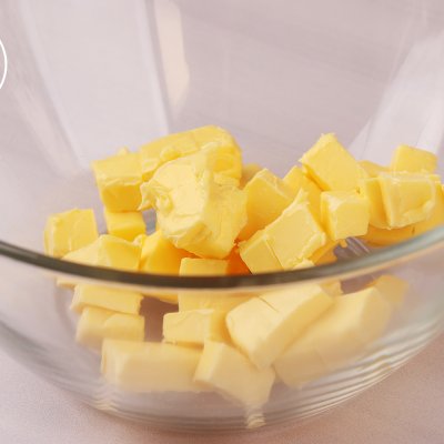 无泡打粉版黄油蛋糕,最简单黄油蛋糕