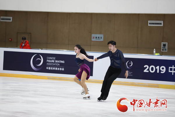 滑冰赵教练,滑冰赵老师本人抖音号