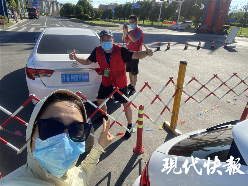 抗疫暖心南京,暖心防疫基层一线