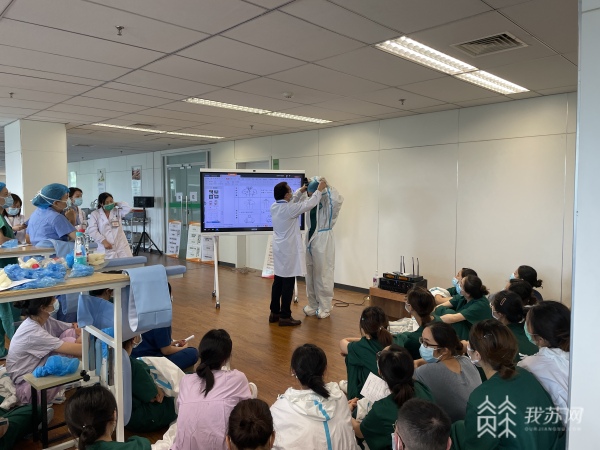 江苏省中医院的肺宁合剂怎么样,云南省中医院自制的肺宁合剂