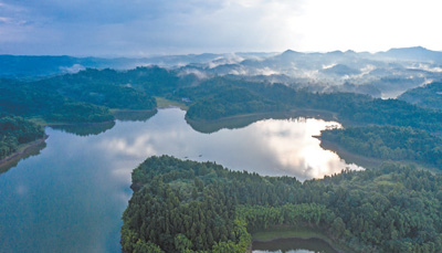 一个战斗英雄的传奇人生柴云振,一位战斗英雄的传奇人生阅读