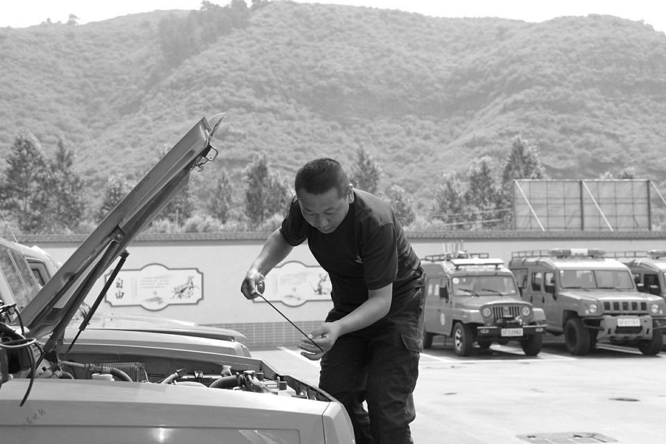 中秋不能回家团圆依然坚守岗位,中秋坚守岗位给家人的祝福