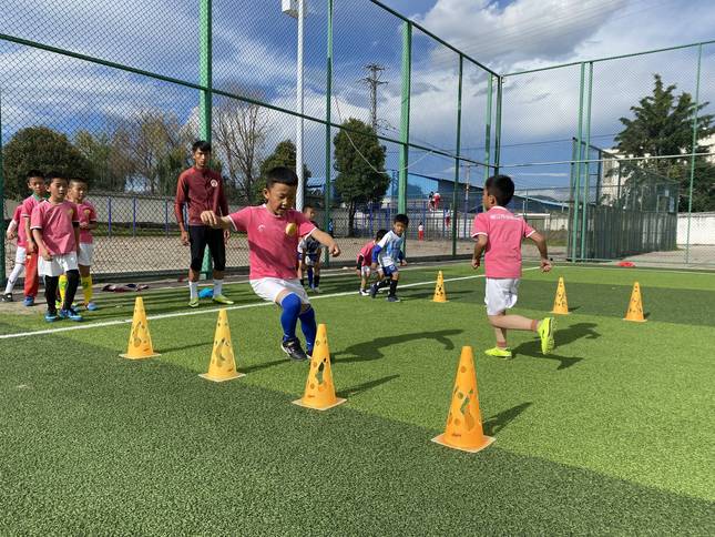 这就是丽江这群孩子的第二课堂，他们享受着……