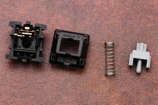 小白脱坑篇机械键盘的三大误区,机械键盘知识入门教学