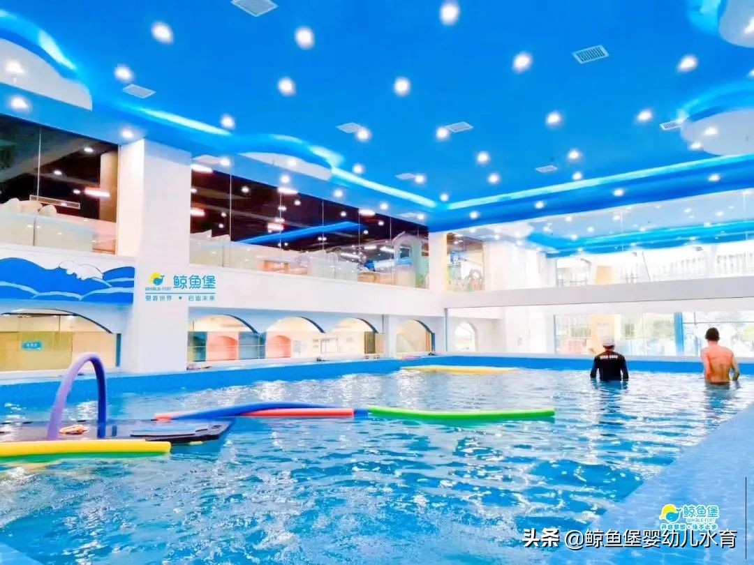 最适合婴儿的运动是游泳,2-3岁亲子游泳感统训练