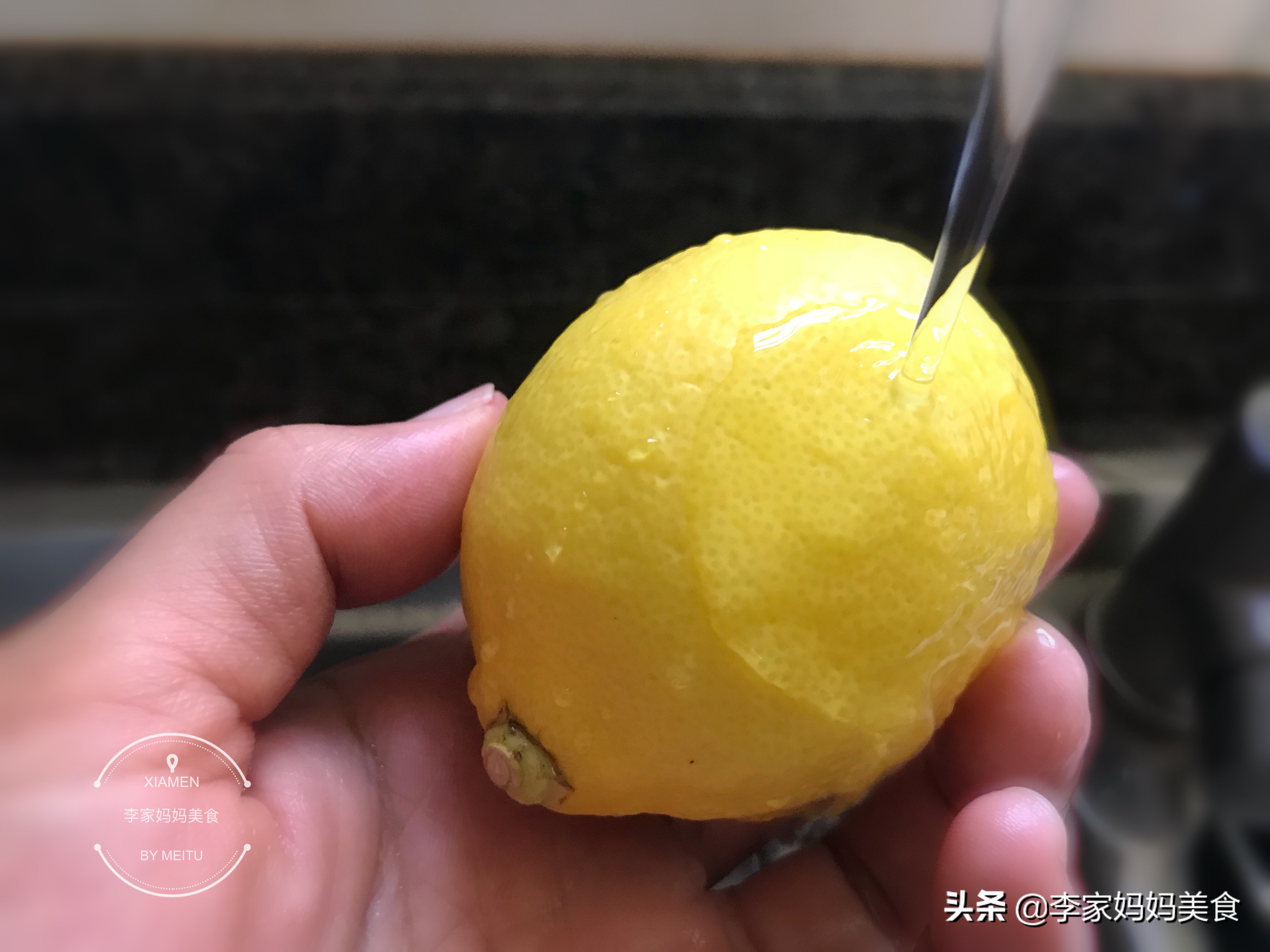 柠檬泡水喝的正确方法与禁忌,柠檬怎么泡水喝是正确的