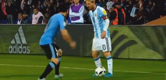 梅西是怎么变向,梅西怎么把球颠起来