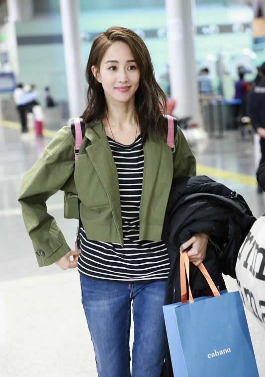 寮犻挧鐢┘鑹插ぇ琛i厤榛戣壊鎷栧湴瑁ゅ瓙,寮犻挧鐢殑鐨。绌挎惌骞茬粌鍙堟樉姘斿満