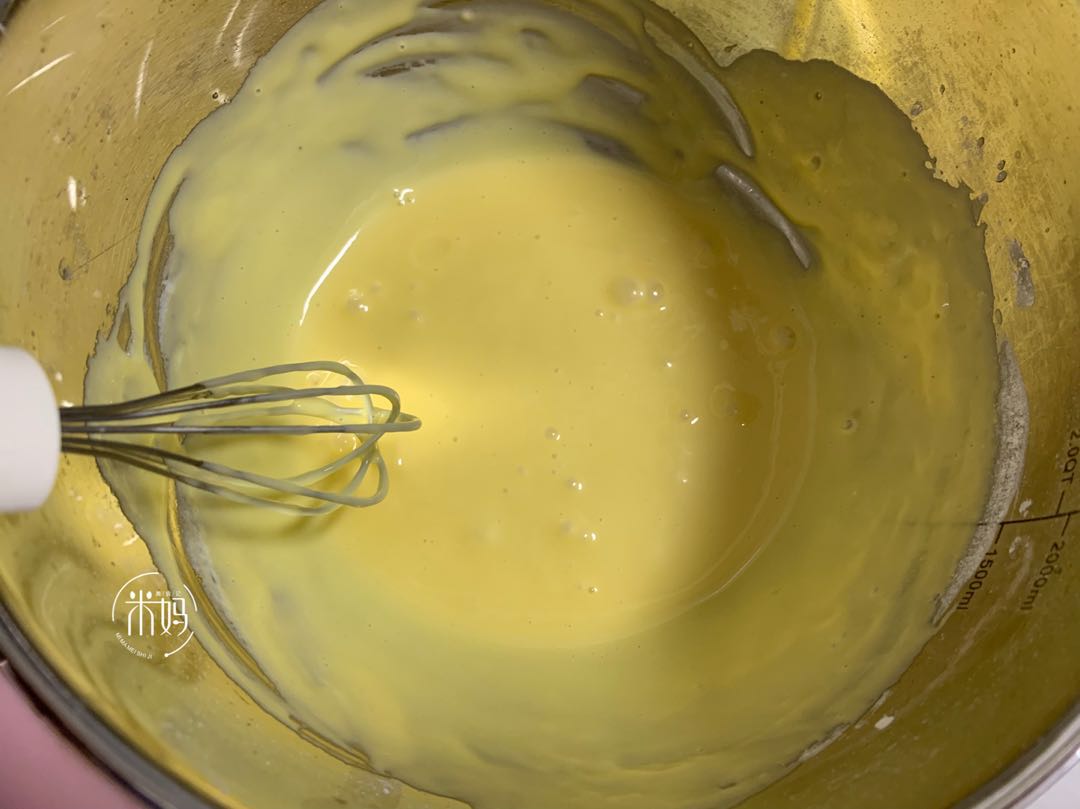 教你一招自制纸杯蛋糕,自制纸杯蛋糕做法烤箱家庭版