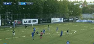 武磊7分钟遭2次打击！伸手3秒要球却被无视急得自己强行射门