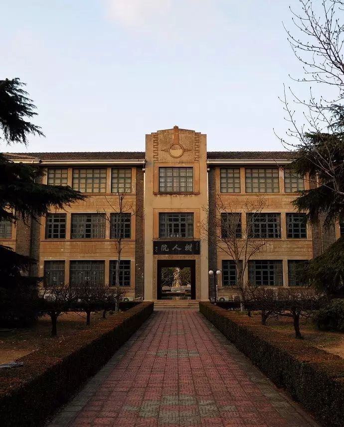 上海松江二中特色,上海市松江二中校园风光