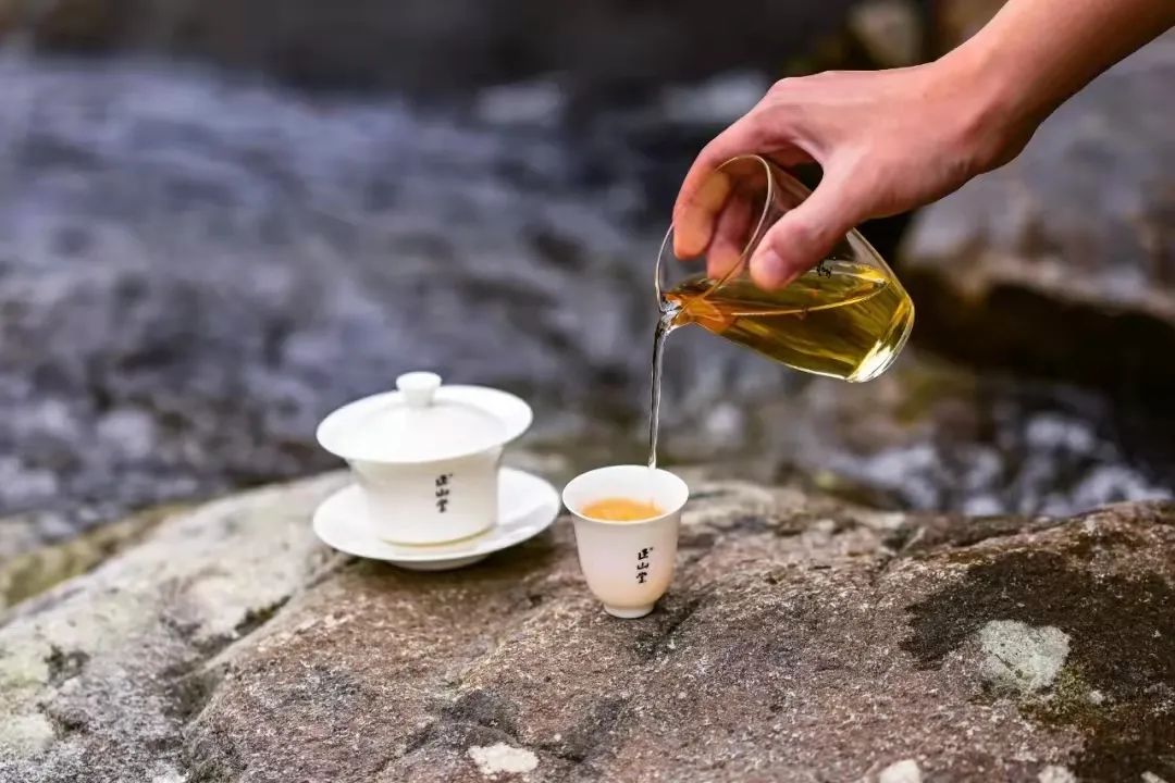 金骏眉深受大家喜爱的原因,真正的金骏眉是这样的