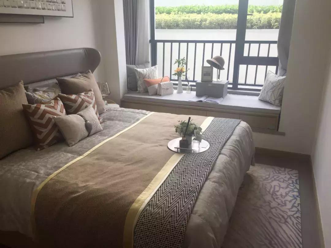 南湖明月房价多少钱一平方,南湖明月二手房现在可以入手吗