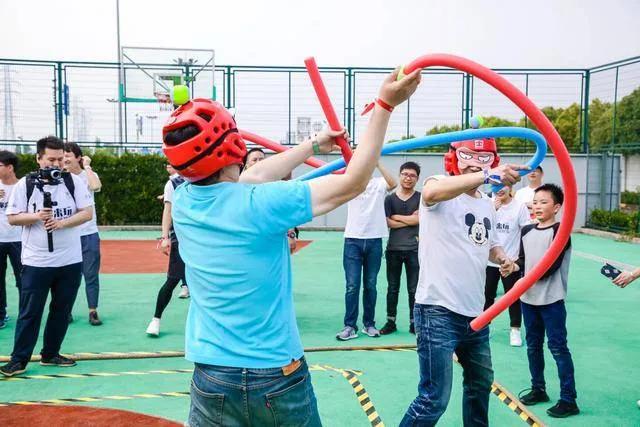 团建心理活动游戏大全,团建100个趣味游戏视频