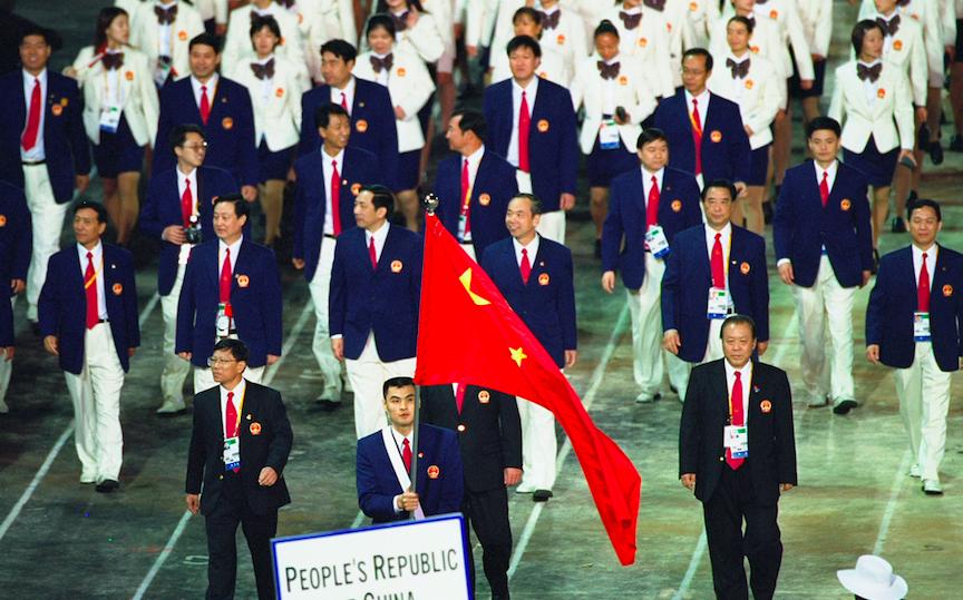 朱婷参加时装秀照片,奥运开幕式中国旗手朱婷