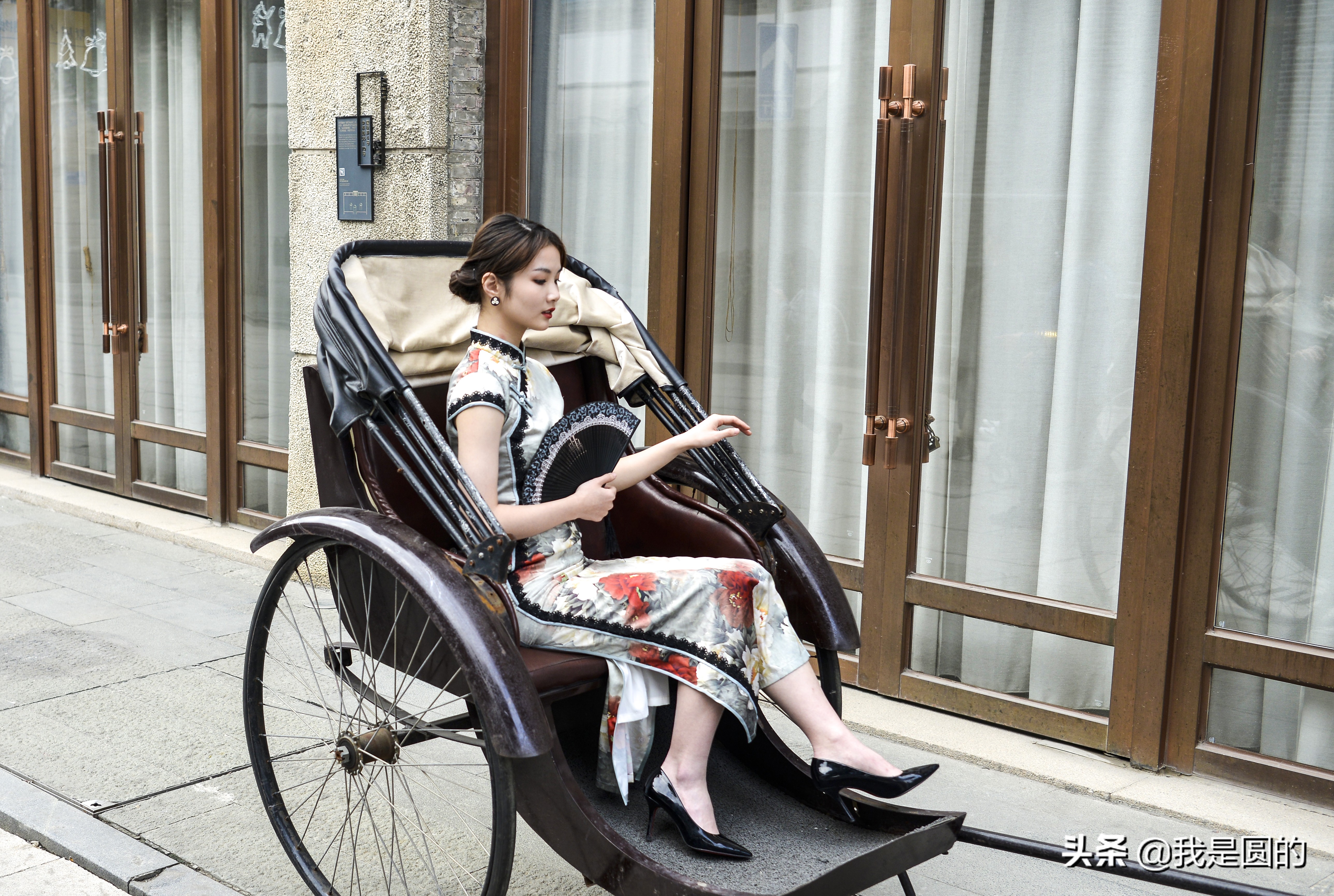 人力车上摆风流（原创摄影+随笔）