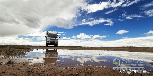 开着时代驭菱进*藏西**，刘宝续写十年之约