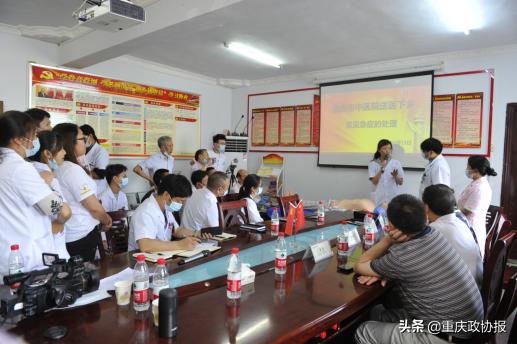 学党史感党恩献爱心办实事,医院义诊学党史为群众办实事活动