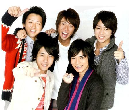 粉头教唆未成年给偶像集资,初二女生连吃一学期方便面致停经