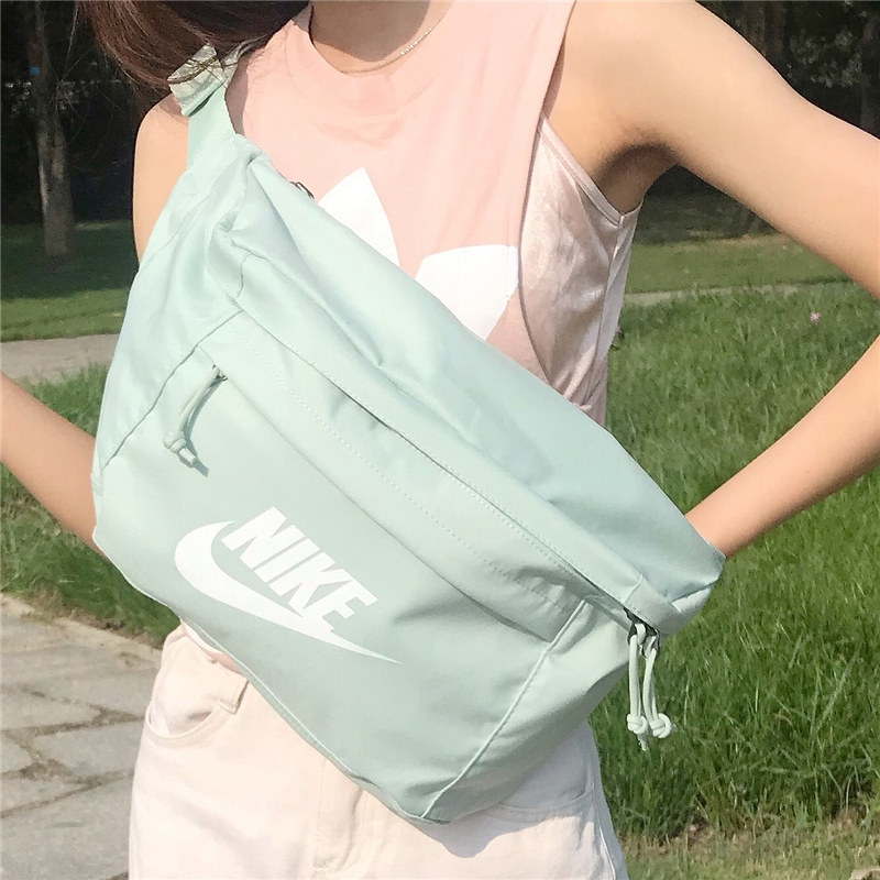 2020十款必买轻奢包,8款值得入的包