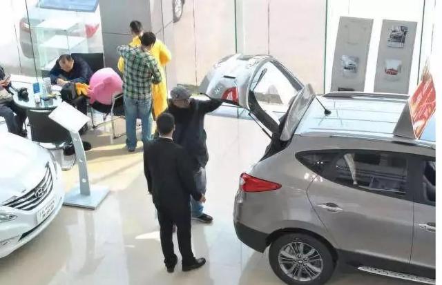 中银e贷全款买车划算吗,全款买车和贷款买车的区别