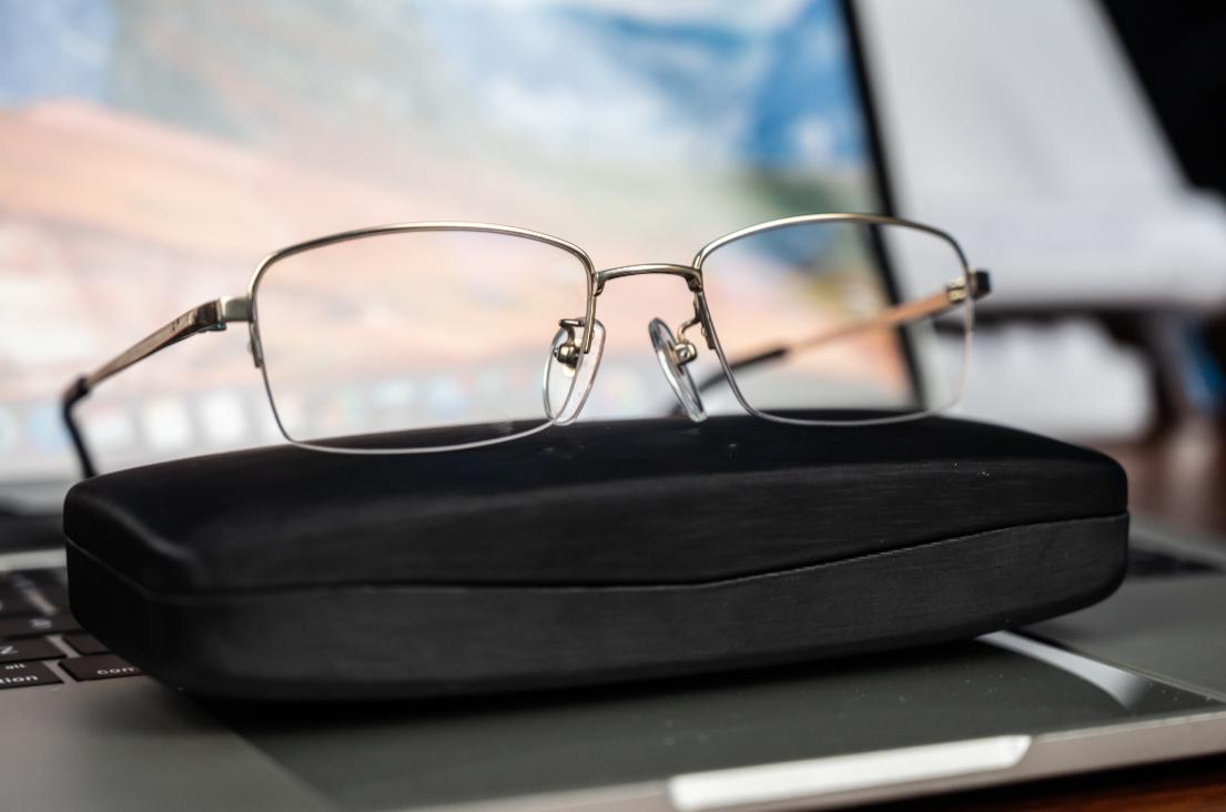 不近视蔡司镜片推荐,不吹不黑专业评测