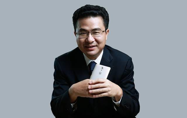 一夜输掉1000多万,一夜损失360亿的老板