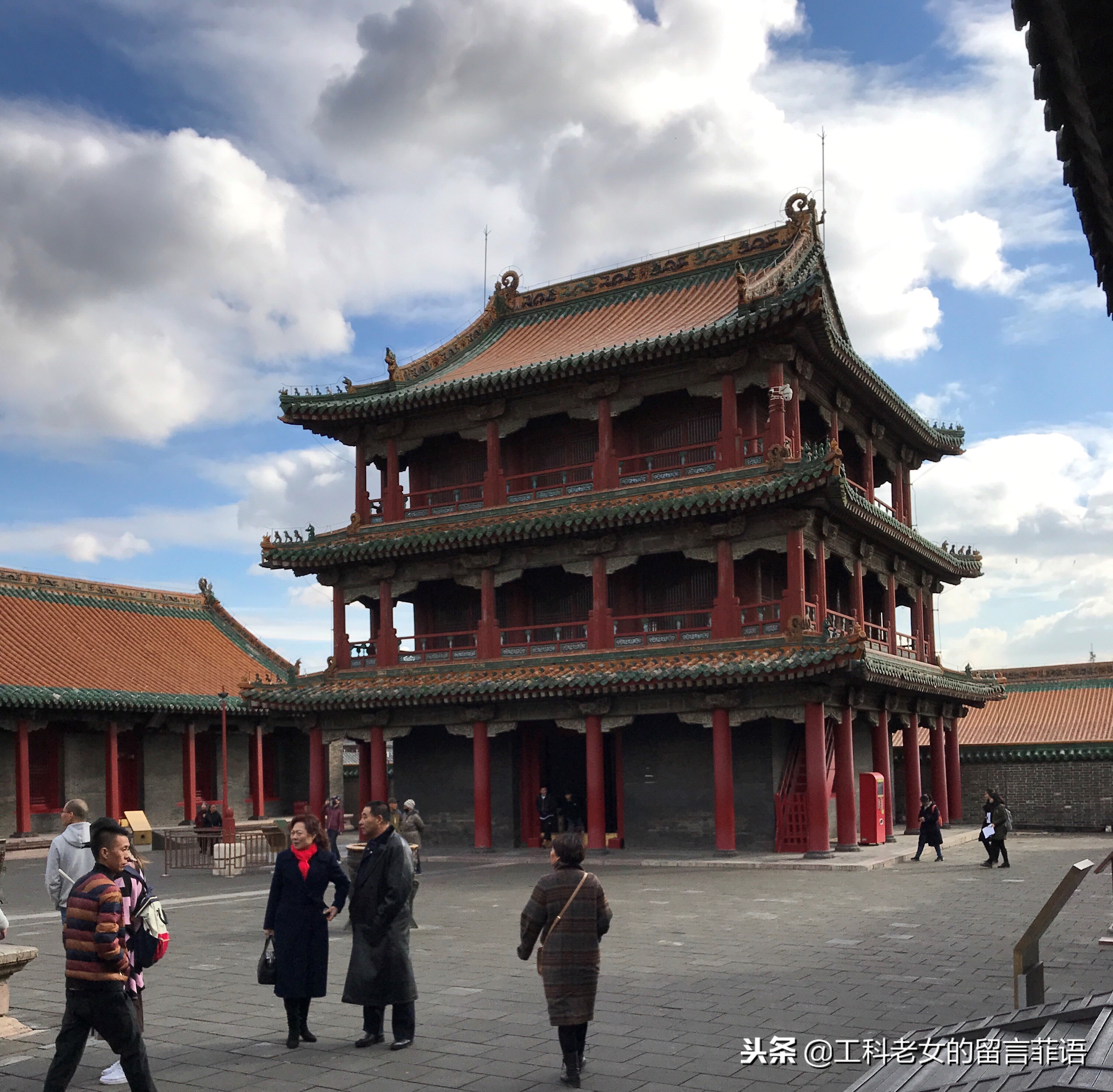 沈阳故宫具有浓厚的满族特色,沈阳故宫人气爆表