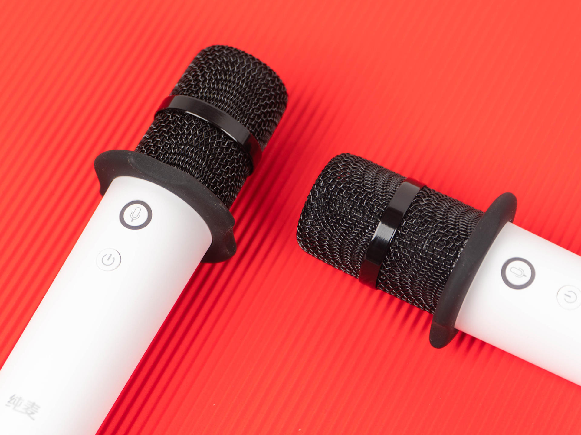 给生活加点料：小米电视配纯麦K歌无线麦克风，客厅秒变KTV