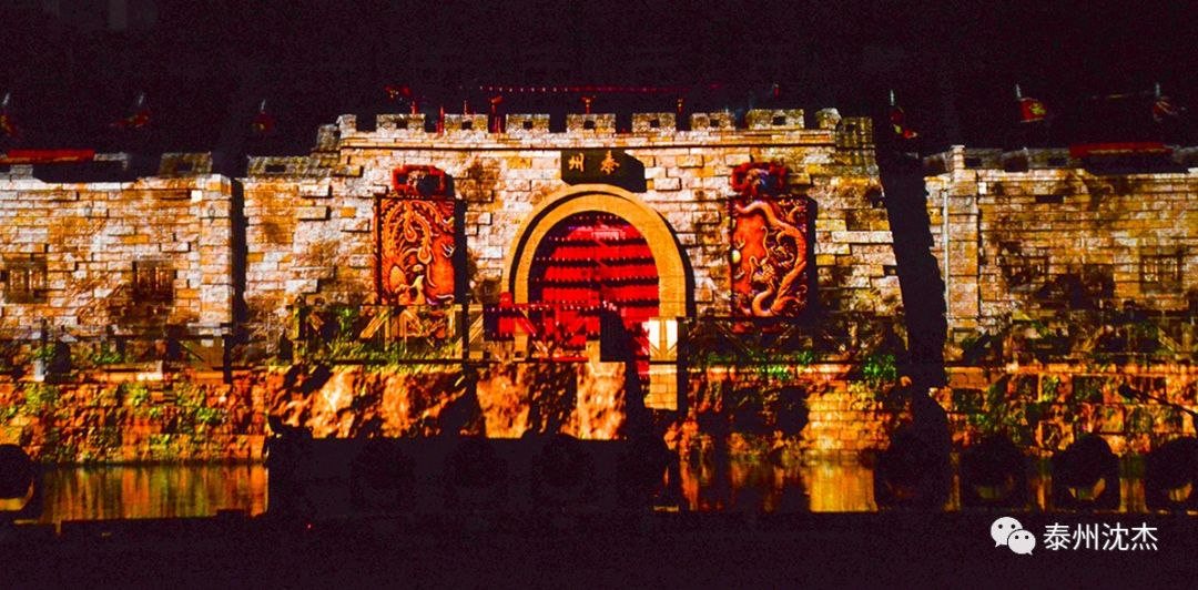 泰州凤城河打卡,夜游泰州凤城河