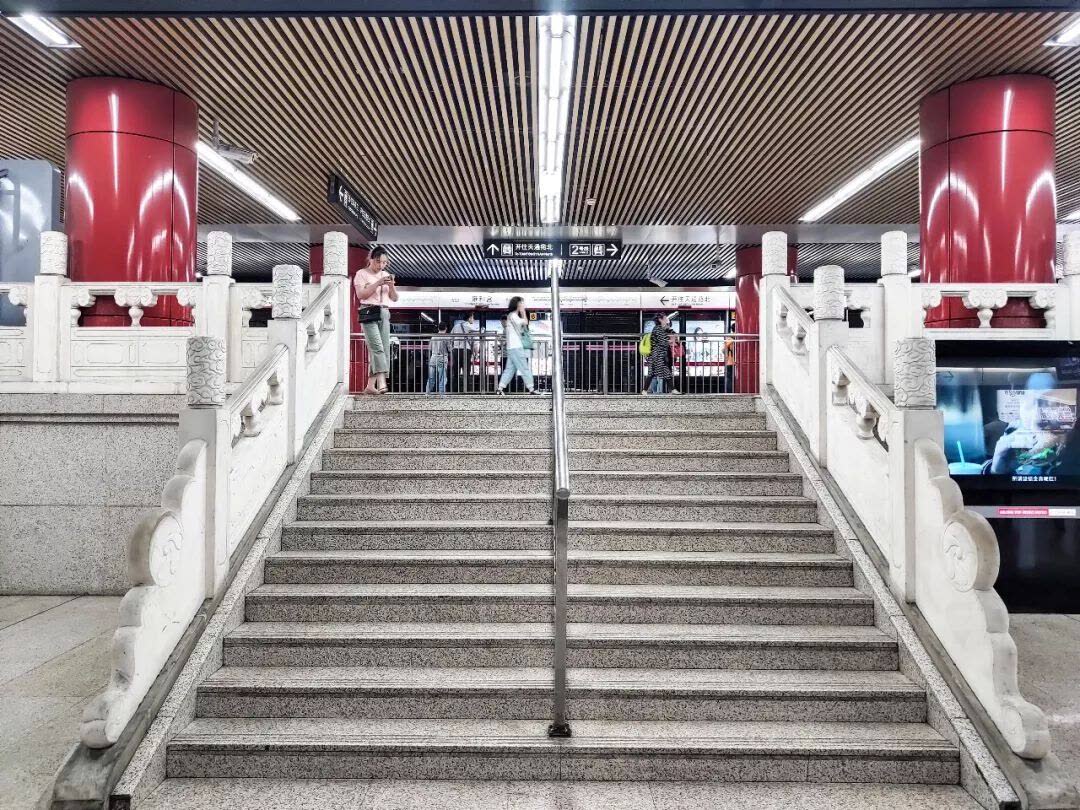 想来北京玩一定要收藏,北京旅游需要办理地铁卡吗