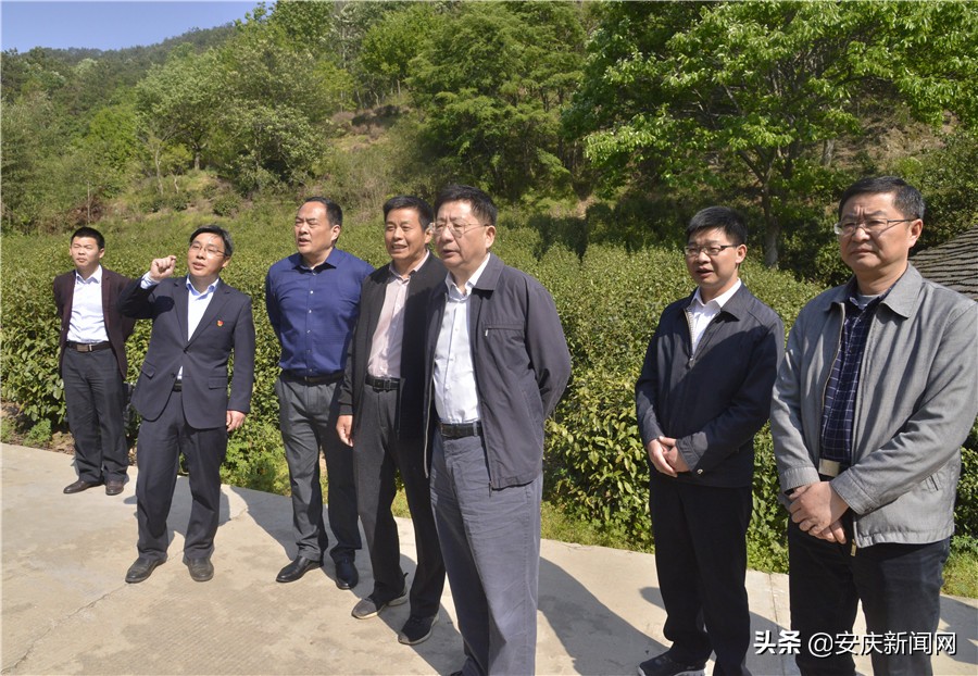 全面建成小康社会一个也不能掉队,全面小康一个不能少