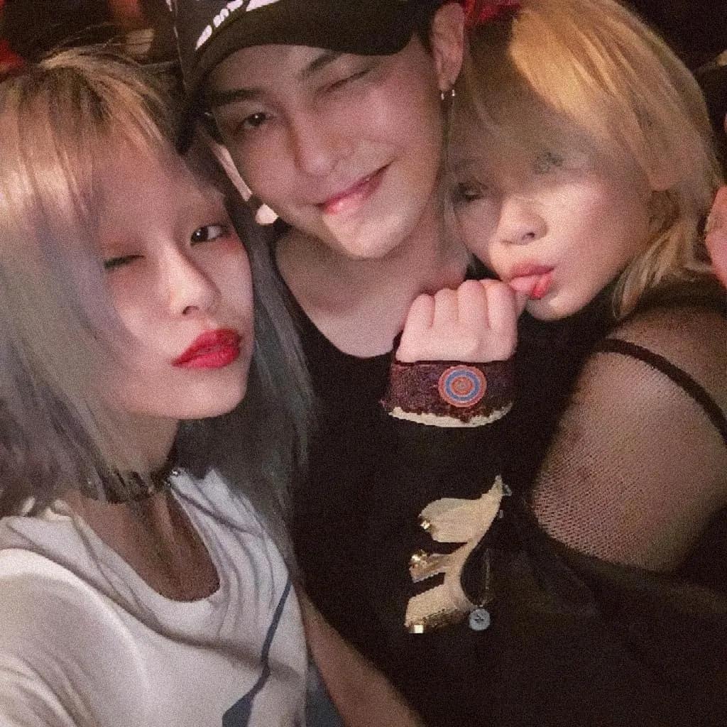 做权志龙闺蜜有多幸福?全球限定随便送:今晚我们都是柠檬精女孩