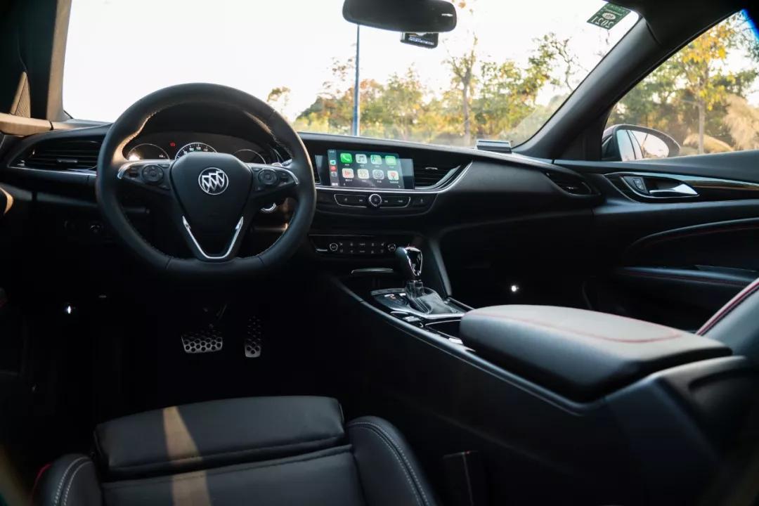 君威gs和君威gs哪个更好,买21款君威gs的十大忠告