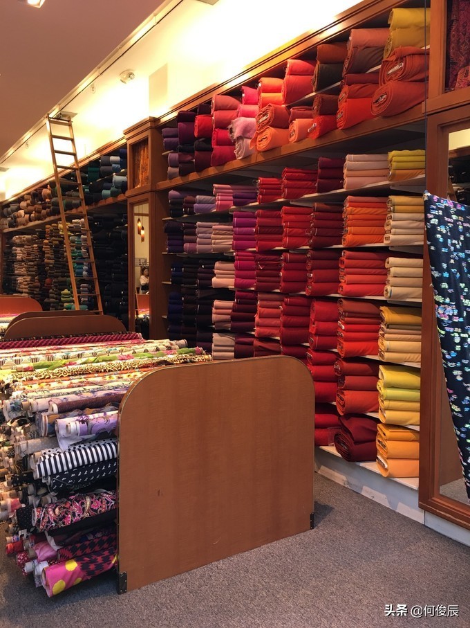 走街窜巷中的走是啥意思,走街窜巷探店