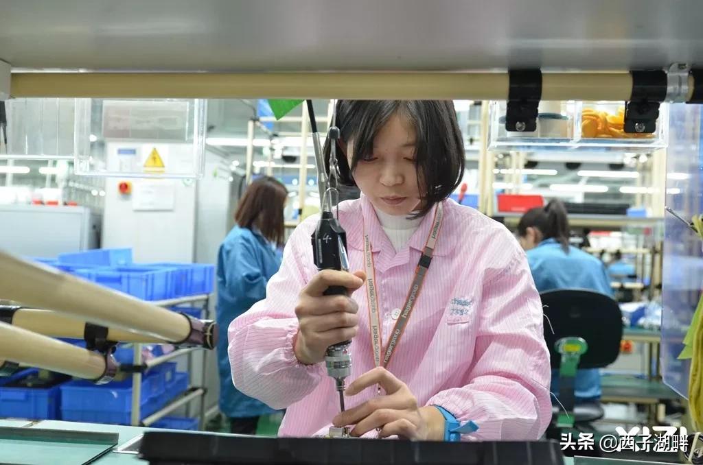 从普工到作为代表远赴法国交流，惠州这个女生不简单