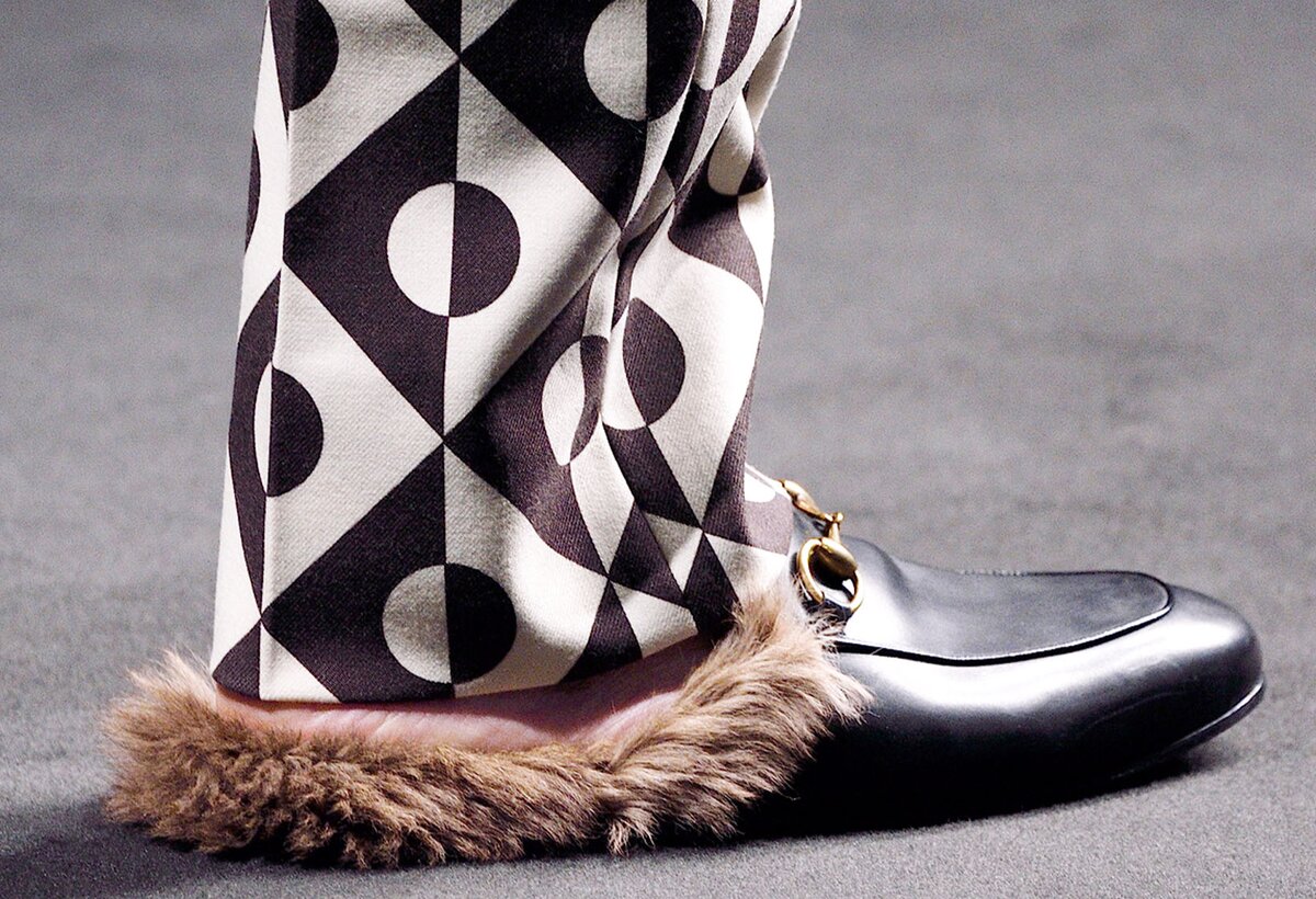 古驰乐福鞋经典款,gucci乐福鞋搭配