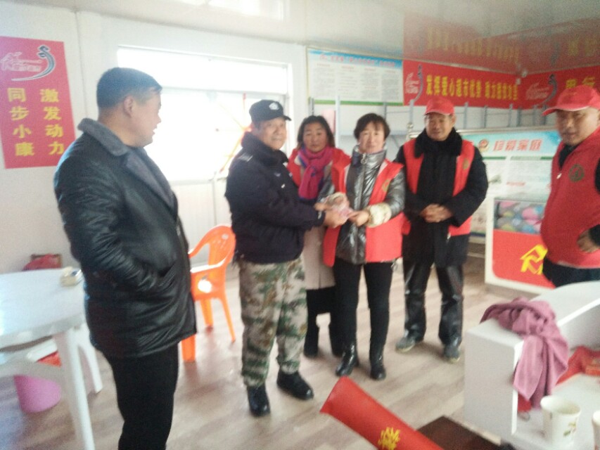 爱心的奉献,精诚奉献