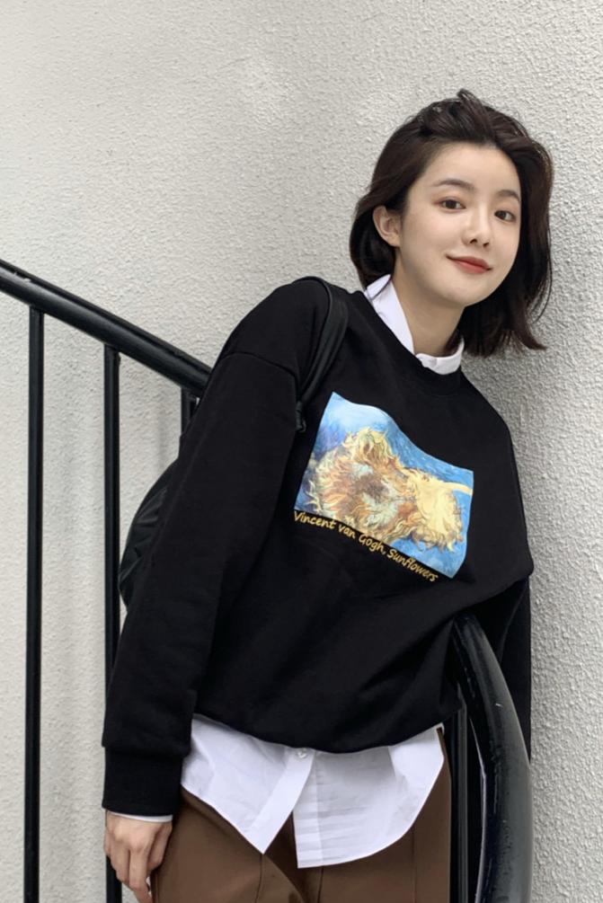 牛仔衬衫叠穿哪种款式和颜色适合,灰色衬衫怎么搭配出高级感叠穿