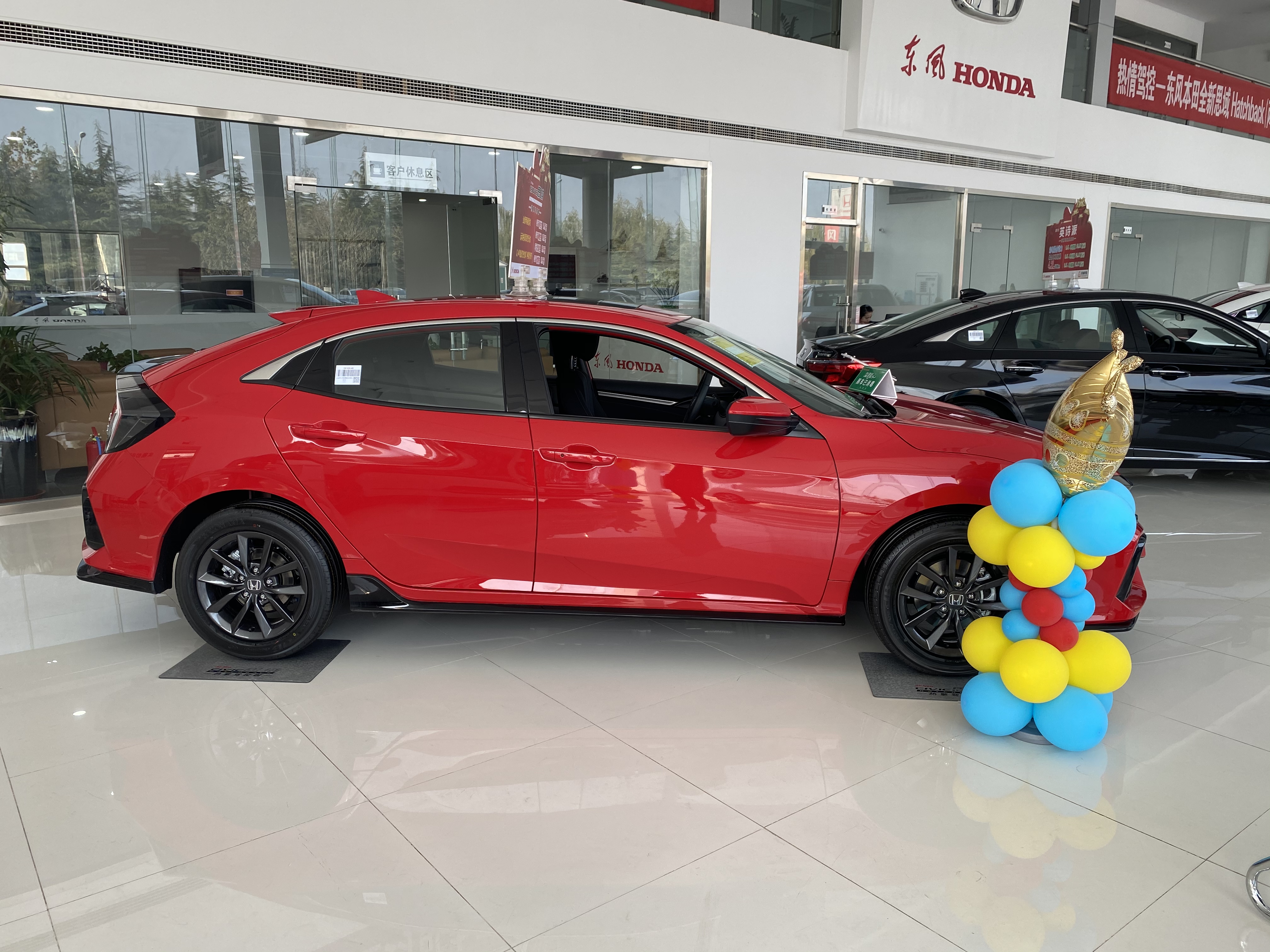 思域2021hatchback,新款思域红色图片