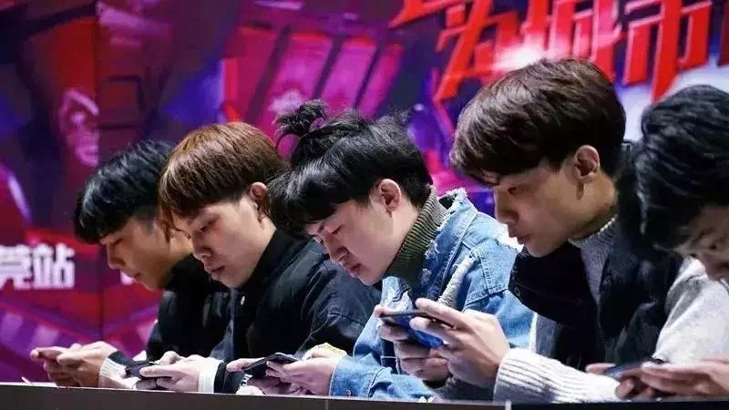 第六届王者荣耀城市赛大区西安站,第三届王者荣耀城市赛成都站冠军