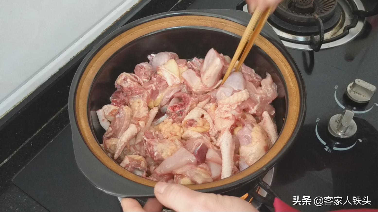 客家红葱头砂锅鸡的做法,客家砂锅鸡煲做法