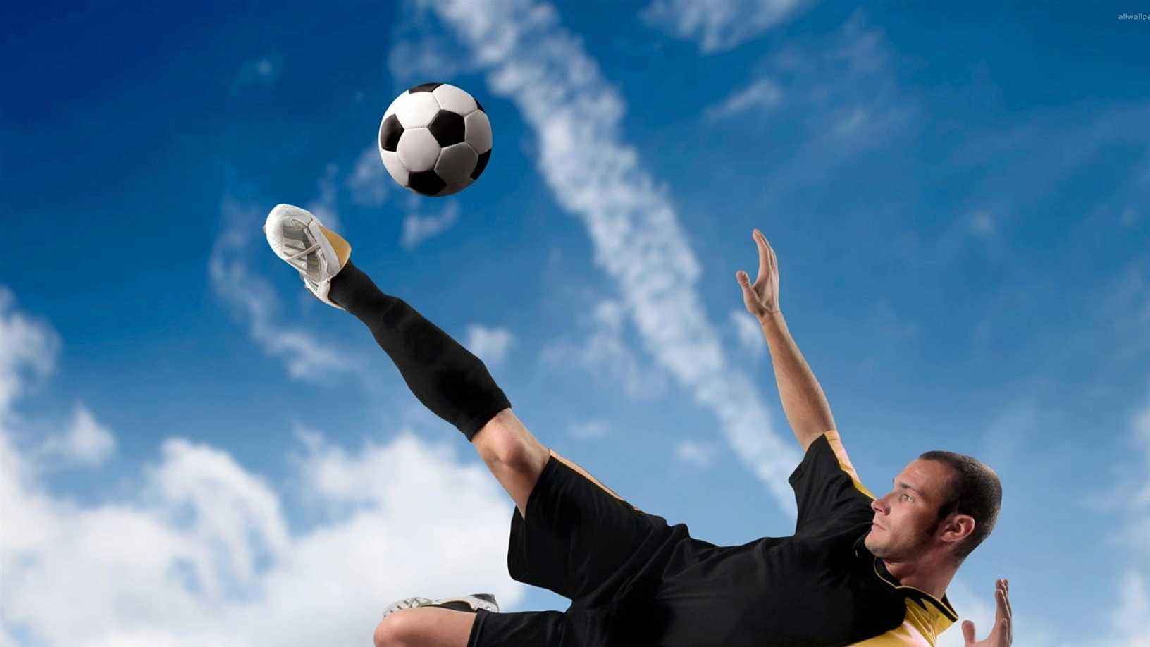 足球场上的奇葩阵型,足球场上的奇葩犯规