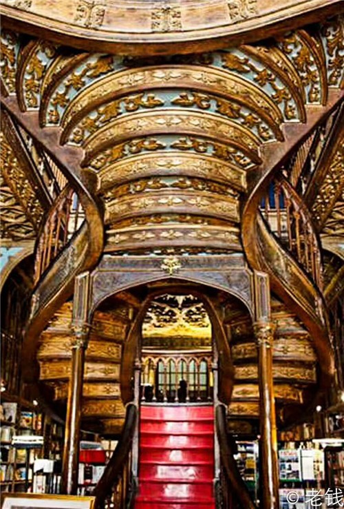 行走的老钱：私奔去浪漫的“两牙”