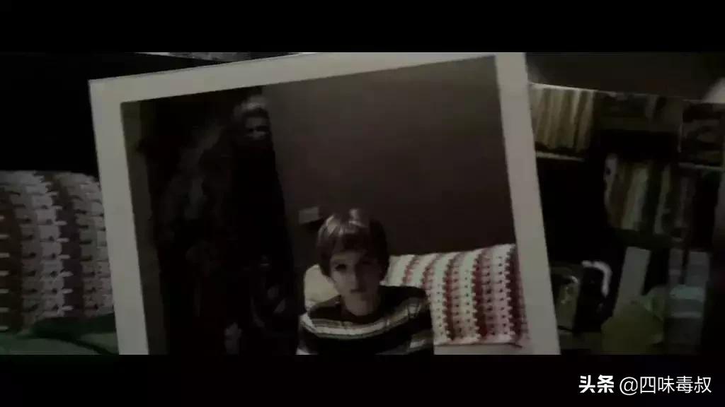 当你在凝视深渊时它也在凝视你,当你凝视深渊时它也在凝视你