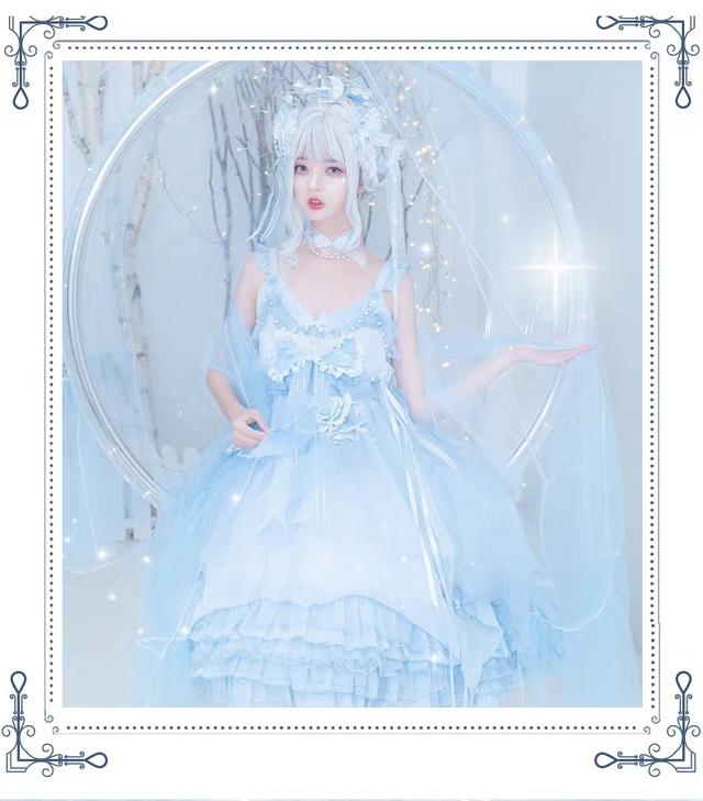 lolita四年前照片,lolita七月上新资讯