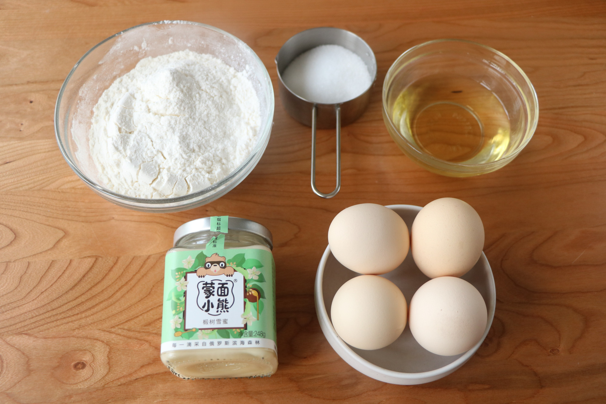 蜂蜜蛋糕的家常做法简单又好吃,老式蜂蜜脆皮蛋糕零失败6个鸡蛋