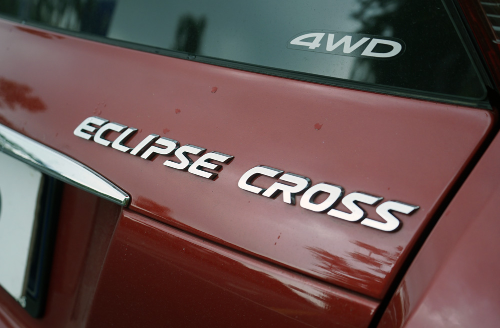 广汽三菱欧蓝德2.4四驱五座咋样,广汽三菱欧蓝德2.4五座顶配四驱