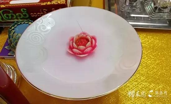 缅甸佛教圣地仰光大金塔,千年佛祖舍利视频