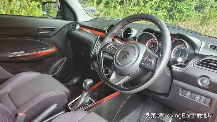 14年长安铃木swift雨燕1.3l的价格,铃木雨燕swift运动版